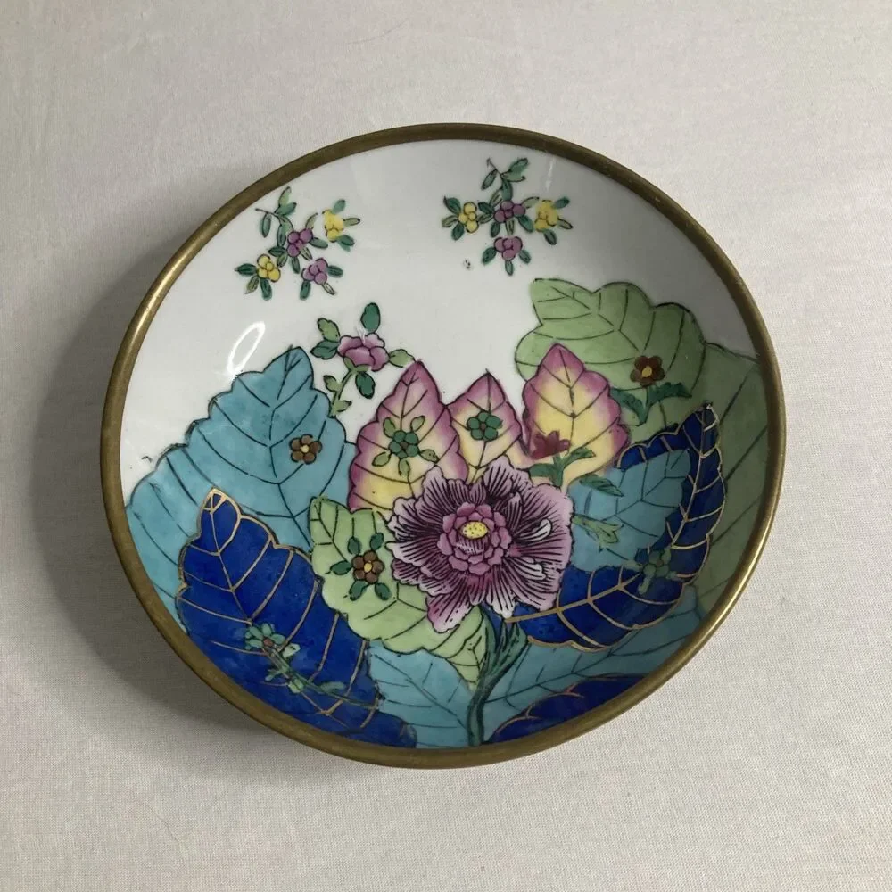Vintage Hand Painted Chinese Brass Encased Porcelain Plate Dish 7” Wall Hanging